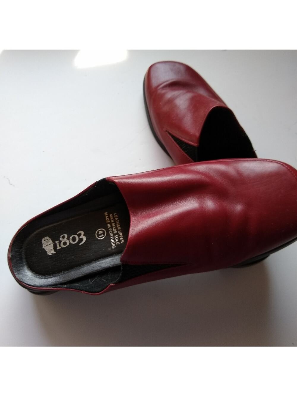 1803 Maron Slip-On Shoes - Size 9 - Made in Portugal